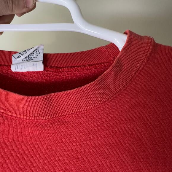 Vintage Guess Georges Marciano Women's Large Red Sweatshirt Crewneck Logo 90s - Picture 9 of 9